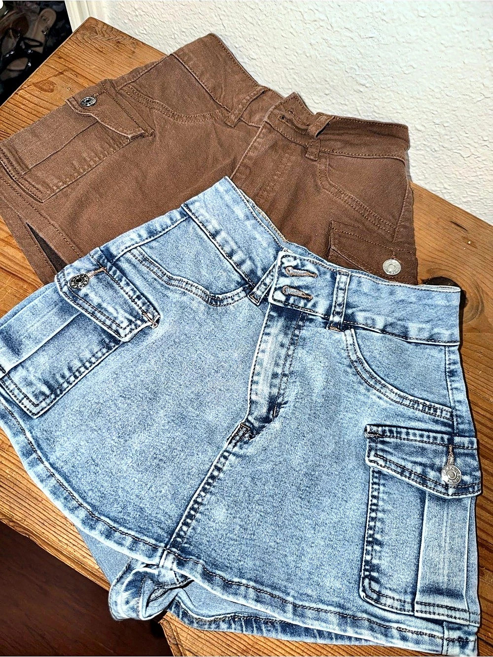 SHEIN EZwear Flap Pocket Cargo Denim Shorts Small Blue & Brown